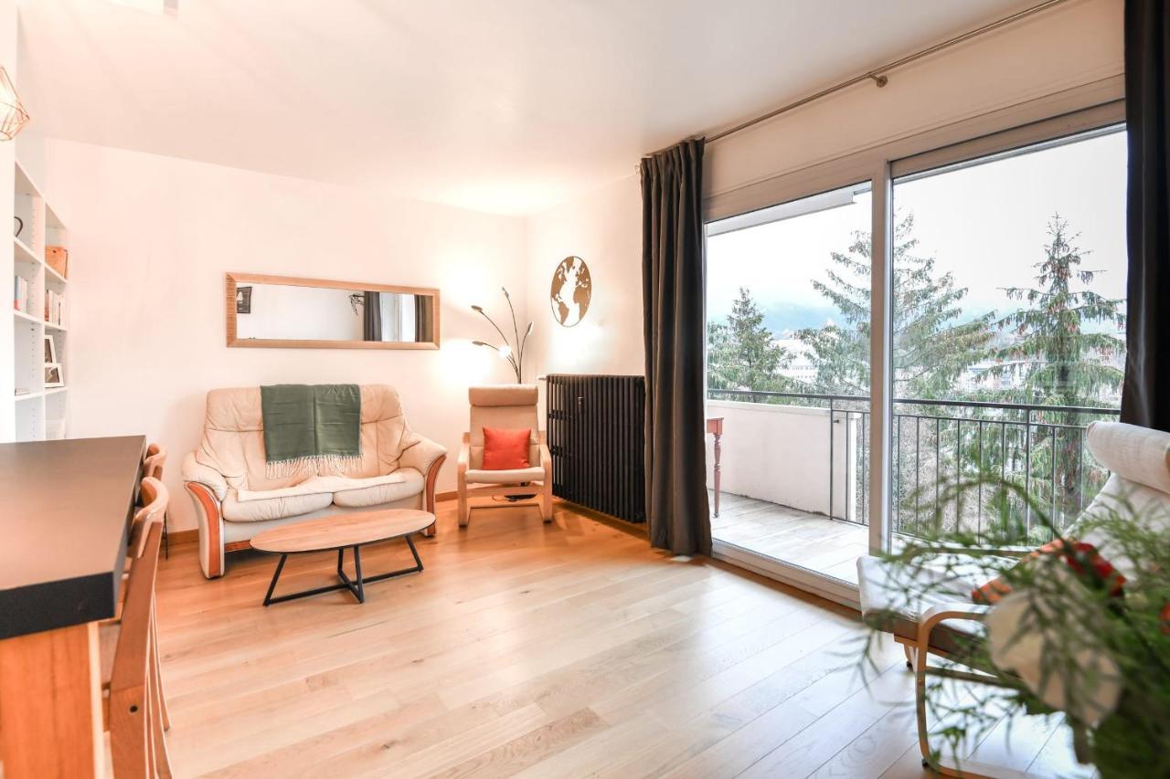 Nice Apartment With Balcony Very Close To The City Center อานซี ภายนอก รูปภาพ
