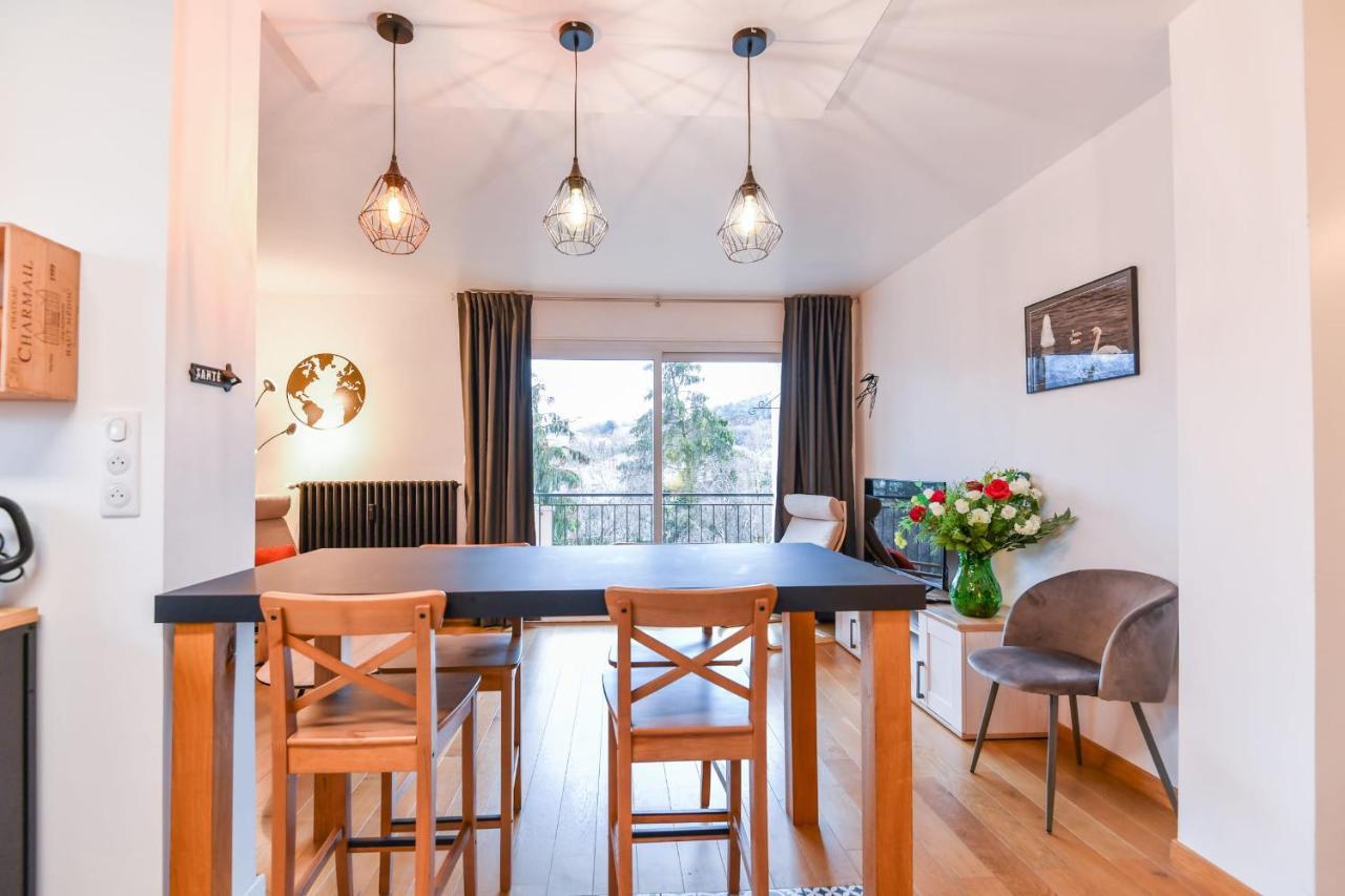 Nice Apartment With Balcony Very Close To The City Center อานซี ภายนอก รูปภาพ